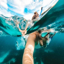 GoPro Max 360 10 GoPro Max 360 -Spear Fishing Gear Shop BCF 647858 04 hi res