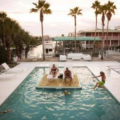 BOTE Inflatable Dock 10 -Spear Fishing Gear Shop BCF 650133 02 hi res